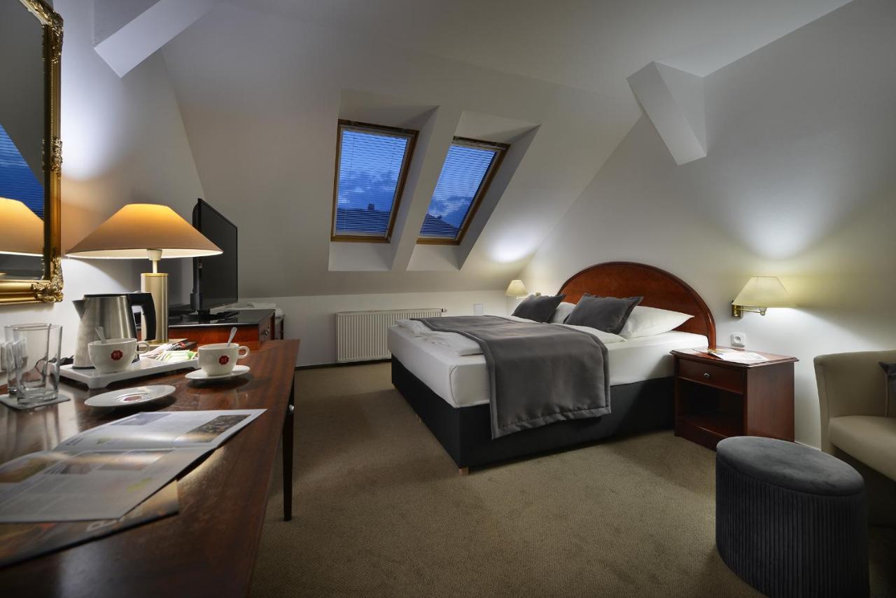 Prague Season Hotel Luaran gambar