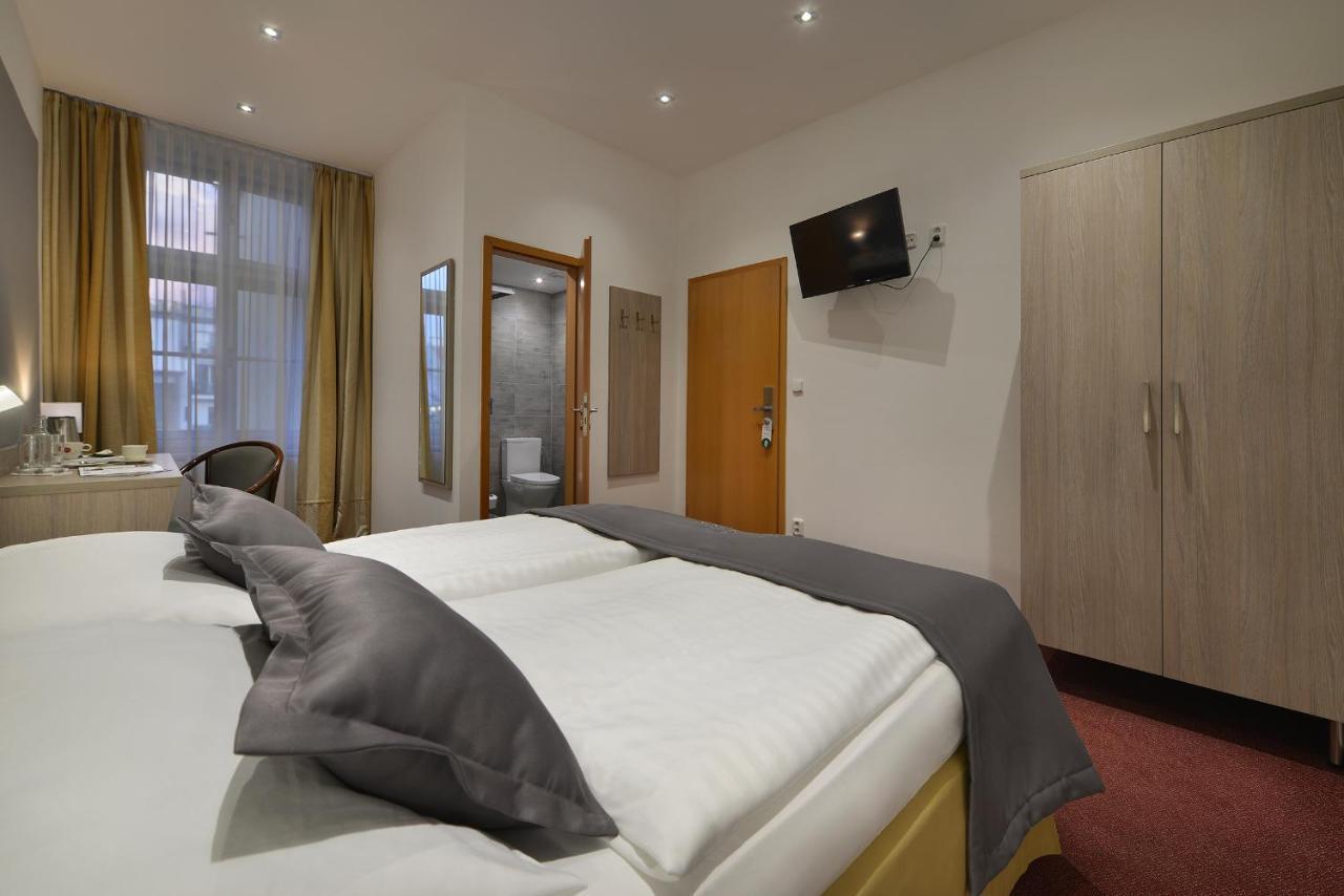 Prague Season Hotel Luaran gambar