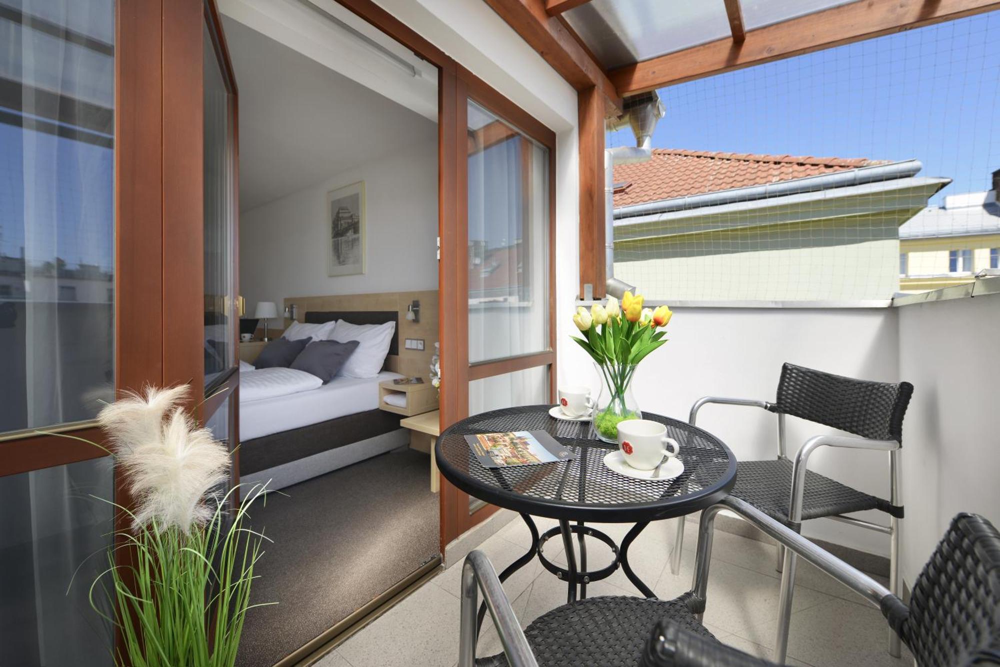 Prague Season Hotel Luaran gambar