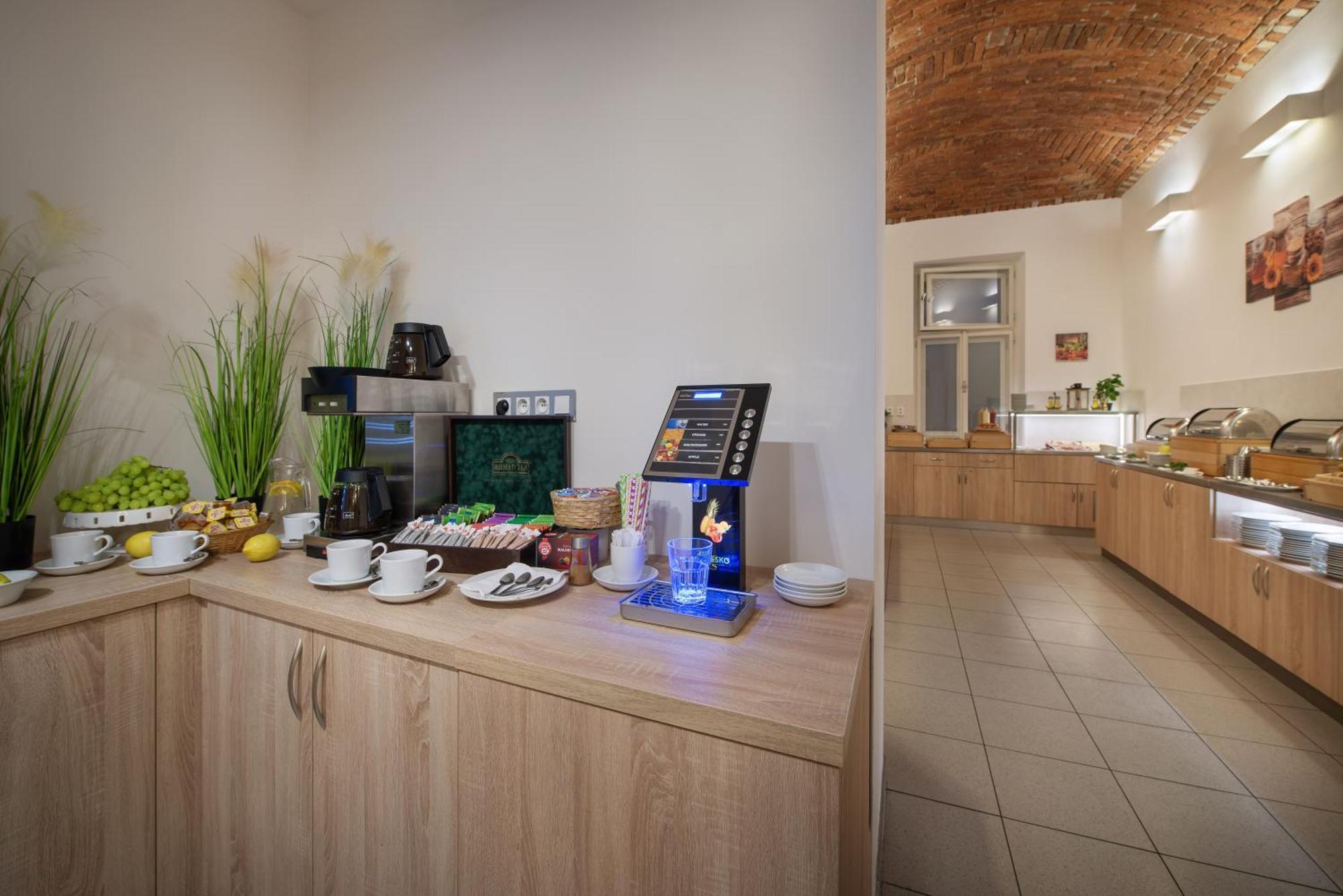 Prague Season Hotel Luaran gambar