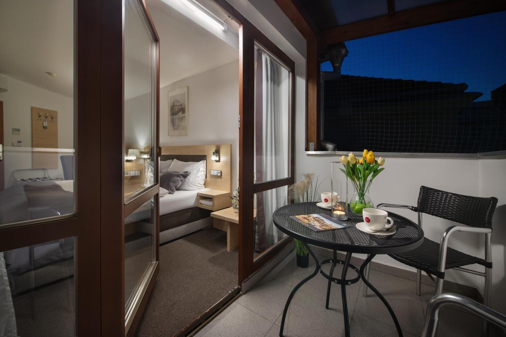 Prague Season Hotel Luaran gambar