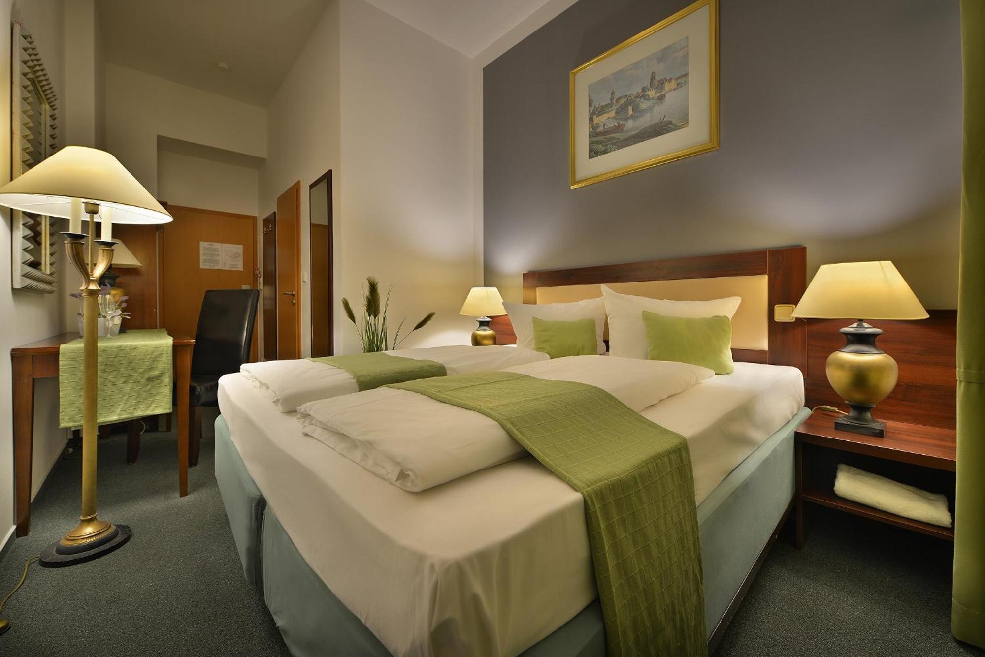 Prague Season Hotel Luaran gambar
