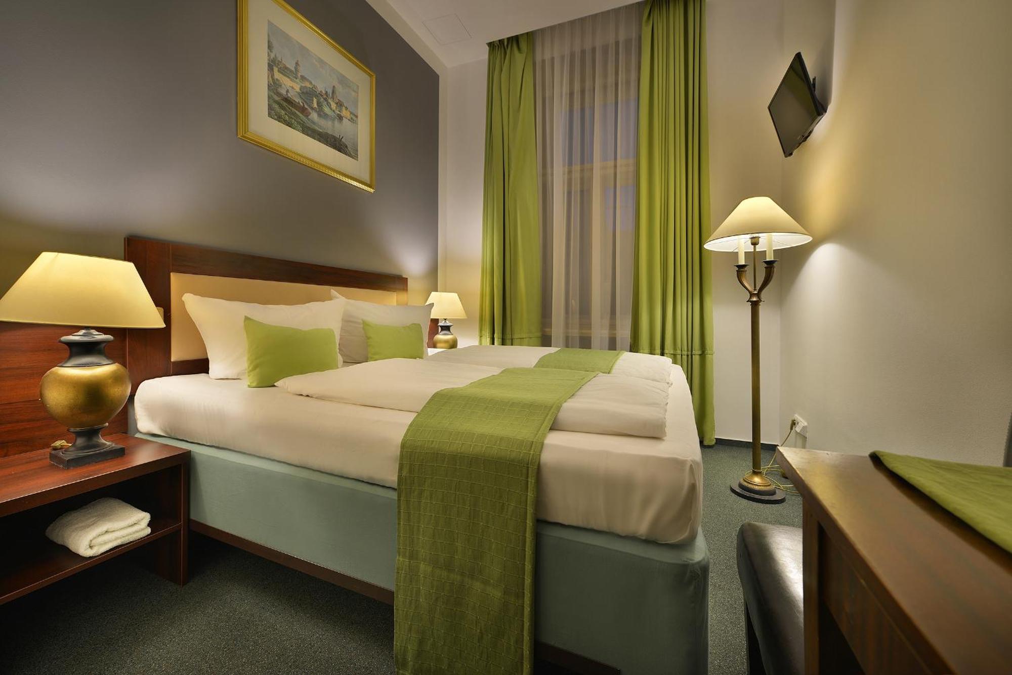 Prague Season Hotel Luaran gambar
